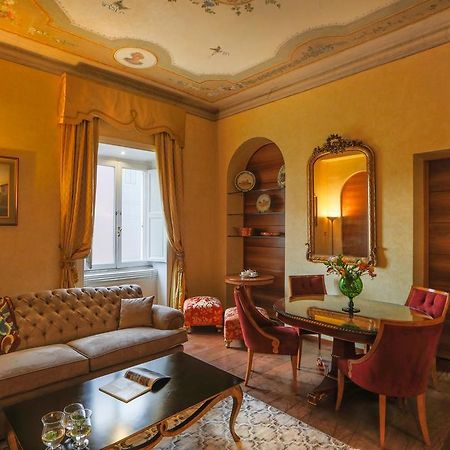 Prestigious Apartment Piazza Navona ローマ エクステリア 写真