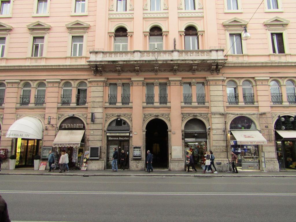 Prestigious Apartment Piazza Navona ローマ エクステリア 写真