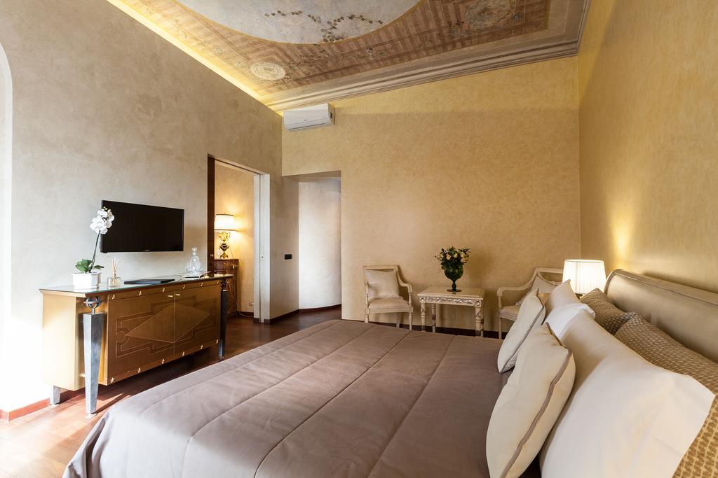 Prestigious Apartment Piazza Navona ローマ エクステリア 写真